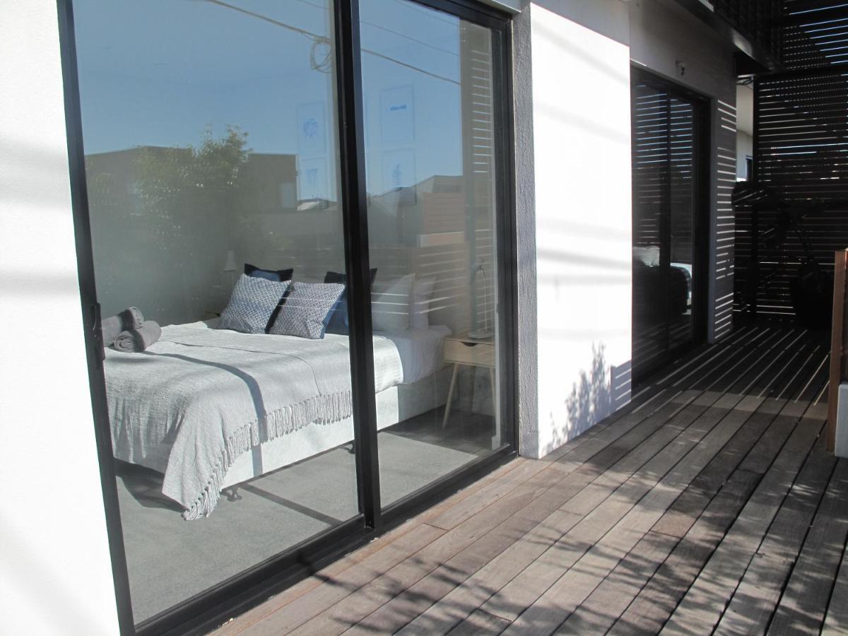 Modern 3 Bedroom Apt With Free Parking, Netflix, Wifi & Welcome Wine By Bnb Pro Melbourne Dış mekan fotoğraf