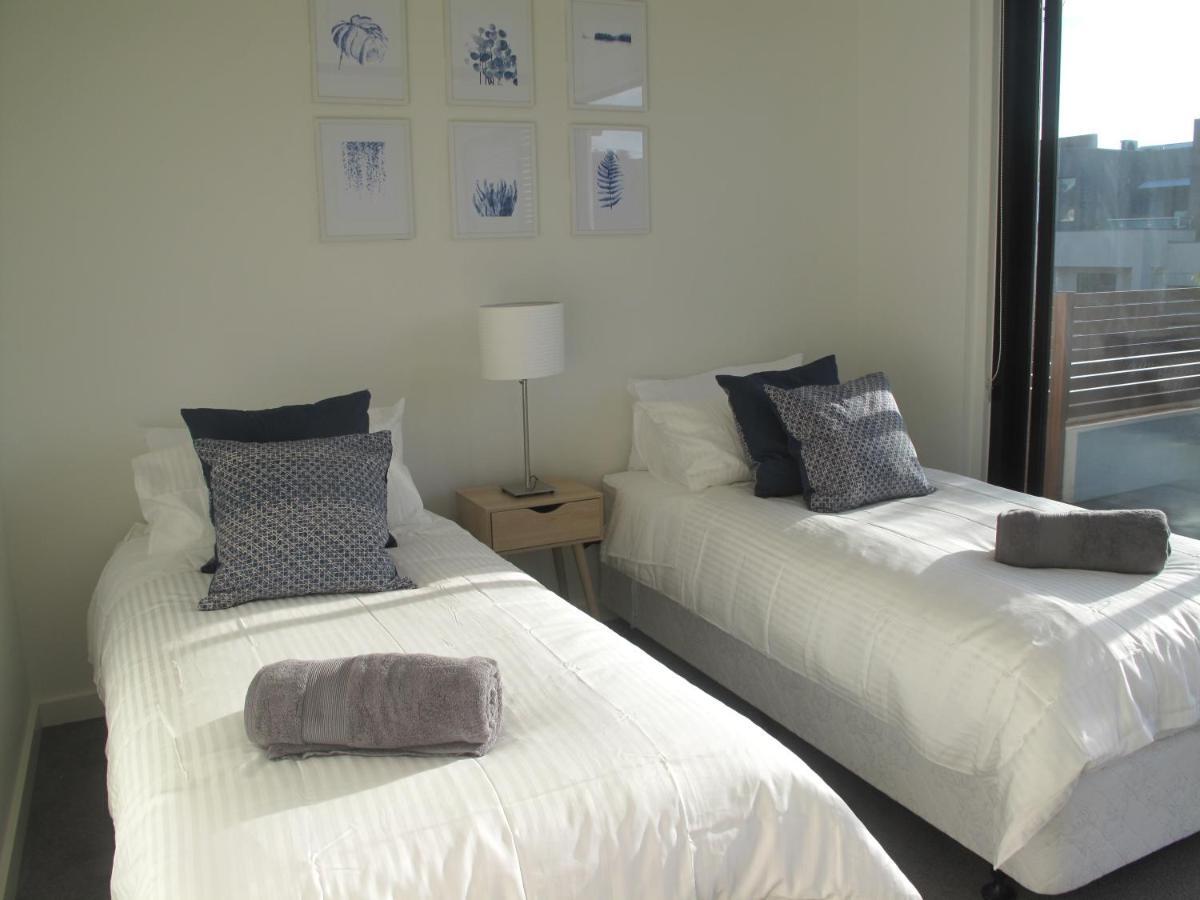 Modern 3 Bedroom Apt With Free Parking, Netflix, Wifi & Welcome Wine By Bnb Pro Melbourne Dış mekan fotoğraf